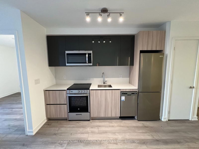 home for lease on 924-3100 Keele Street