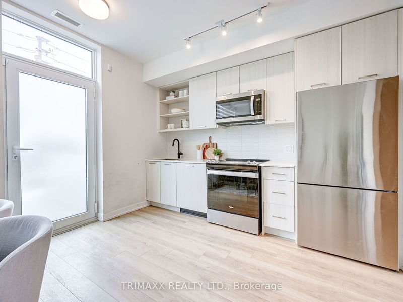  102 - 12 Symes Rd  Toronto, M6N 3T1 | Image 14