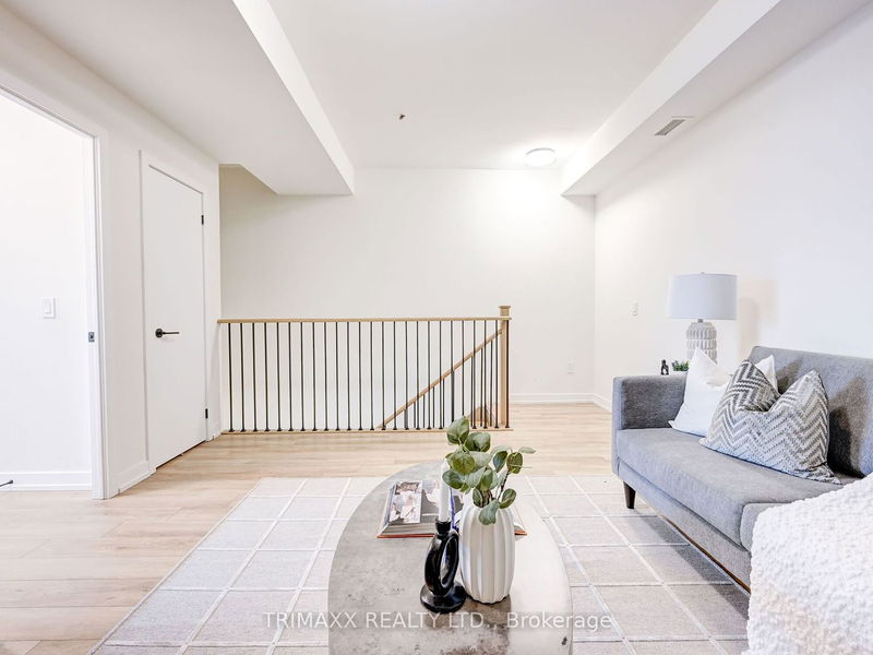  102 - 12 Symes Rd  Toronto, M6N 3T1 | Image 25