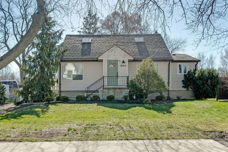 home for sale on 1896 Balsam Avenue