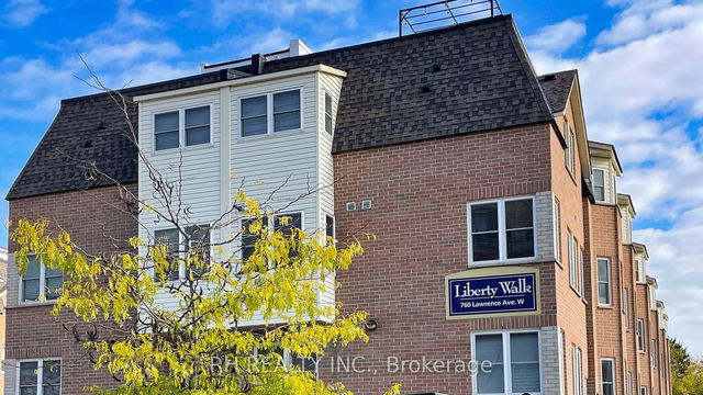 90 - 760 Lawrence Avenue W