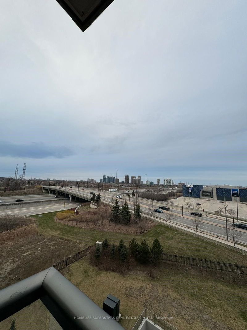 home for lease on 706-349 Rathburn Road W