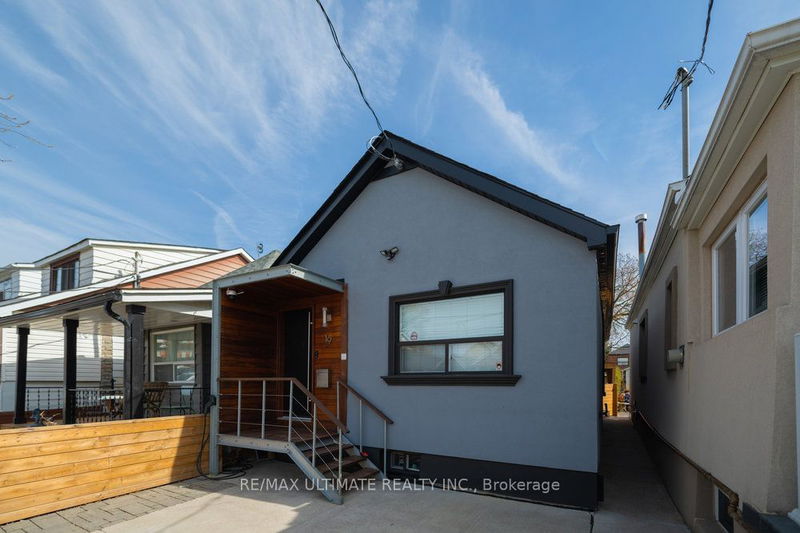 home for sale on 19 Cayuga Avenue