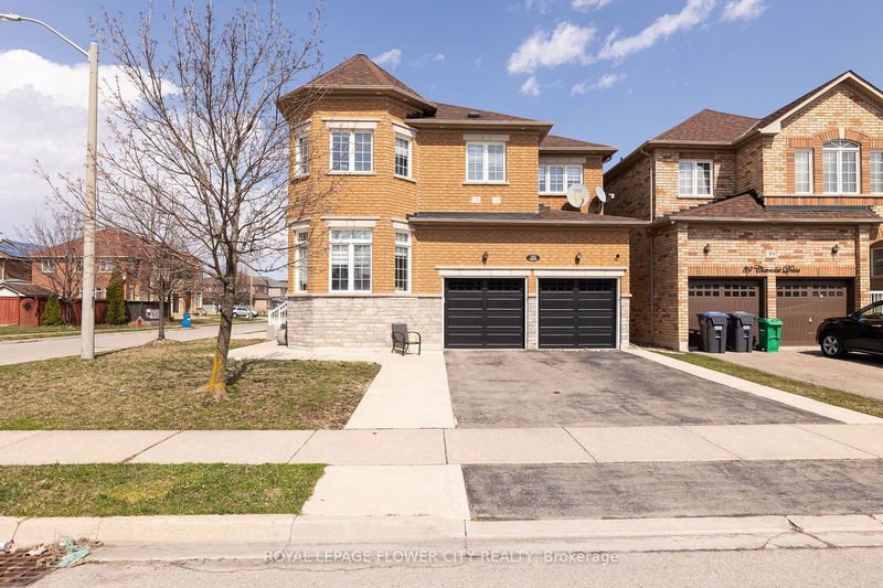 39 Charger Lane  Brampton, L7A 3C3 | Image 2