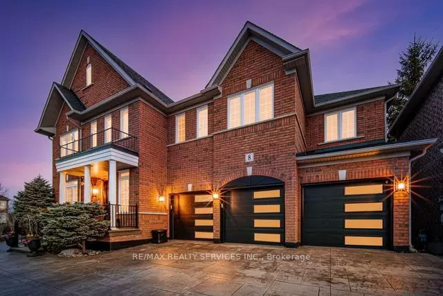 8 Blaketon Court
