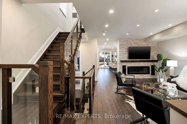 5 Dartmouth Crescent
