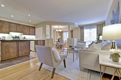 Townhouse sold at 29B-1084 Queen Street, Mississauga, Ontario, L5H 4K4 - Lorne Park - MLS: W8225180