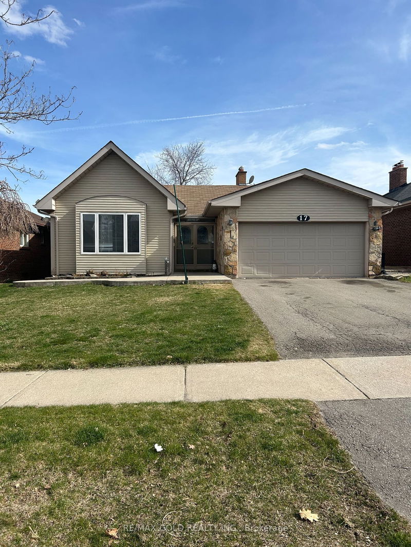 home for lease on 17 Mansion Street S