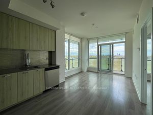 1005 - 10 De Boers Drive