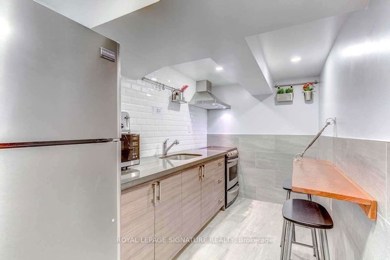 home for lease on Lower-394 Kane Avenue