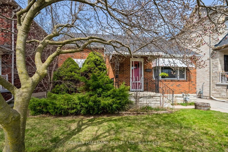 home for sale on 76 Harding Avenue