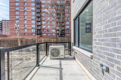 Unit 12 — 3562 Colonial Dr, Mississauga - Erin Mills image-0-3