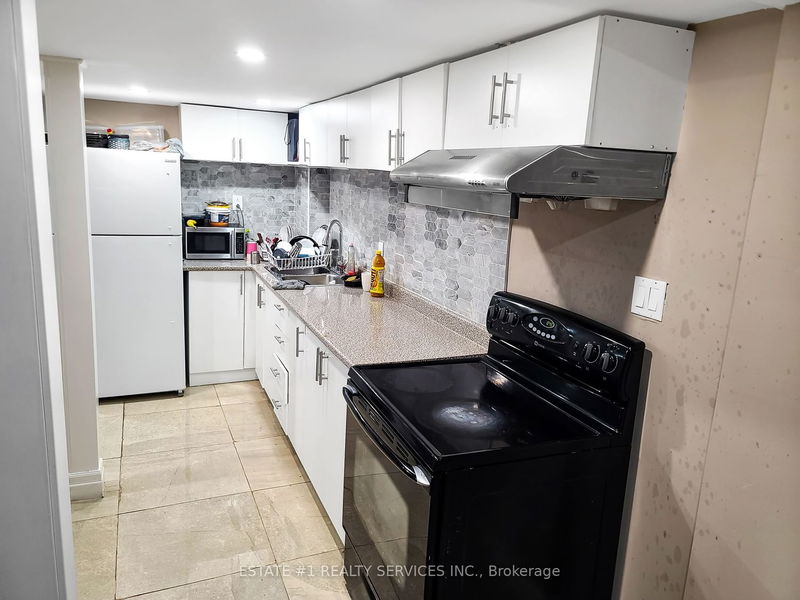 48 Sandy Beach Rd  Brampton, L7A 2S9 | Image 31