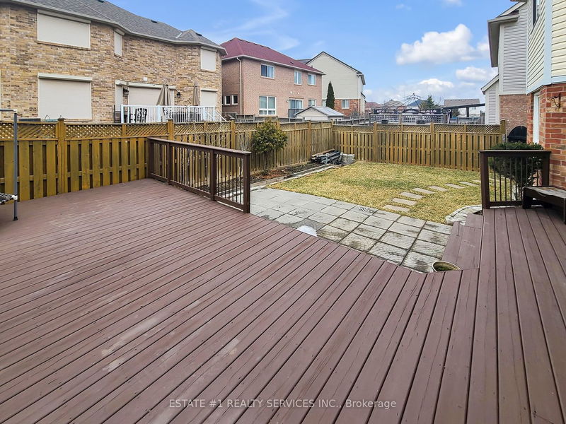 48 Sandy Beach Rd  Brampton, L7A 2S9 | Image 38