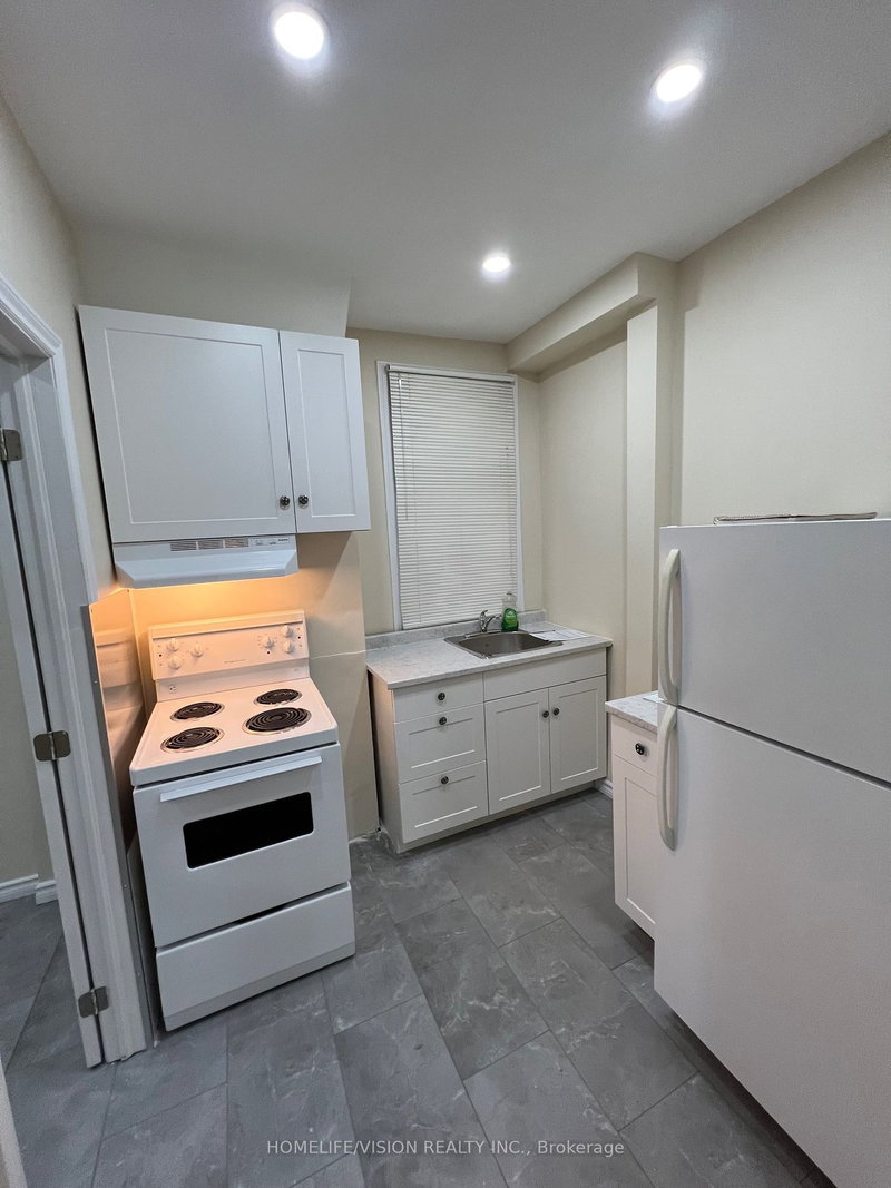 782 Dovercourt Rd, Toronto, M6H 2X3 | Image 3