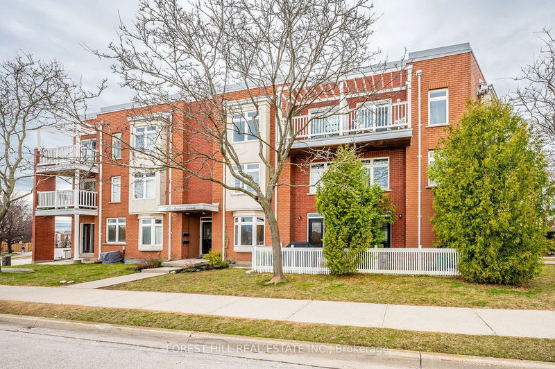 home for sale on 1A-2414 Munn's Avenue