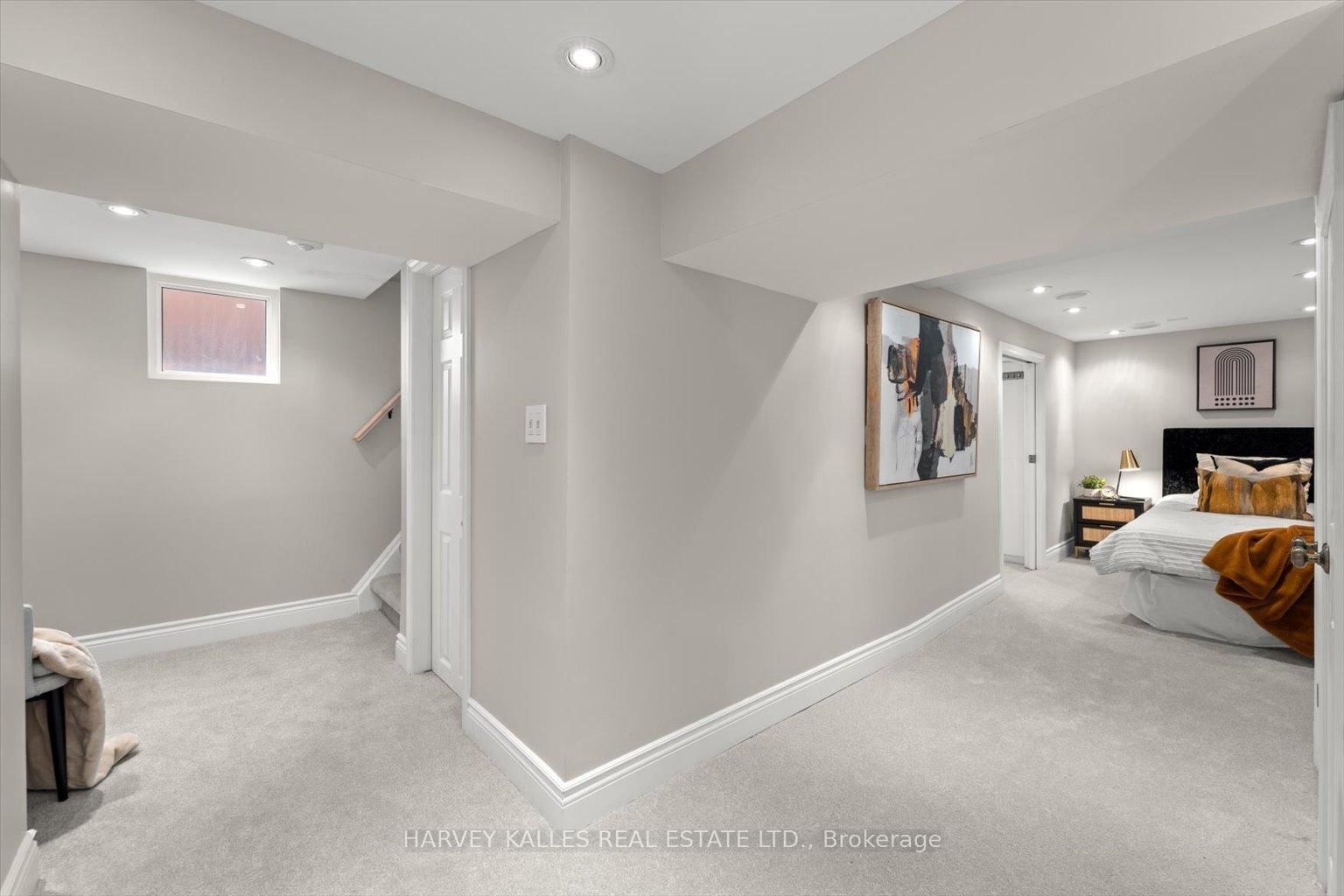 Listing Image 17