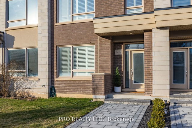 3135 Ernest Appelbe Boulevard