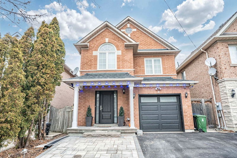 home for lease on Lower-4 Purdy Crescent