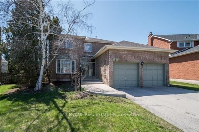 home for lease on 1323 Greeniaus Road