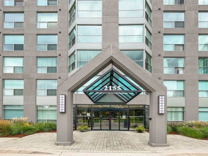 home for sale on Ph01-2155 Burnhamthorpe Road W