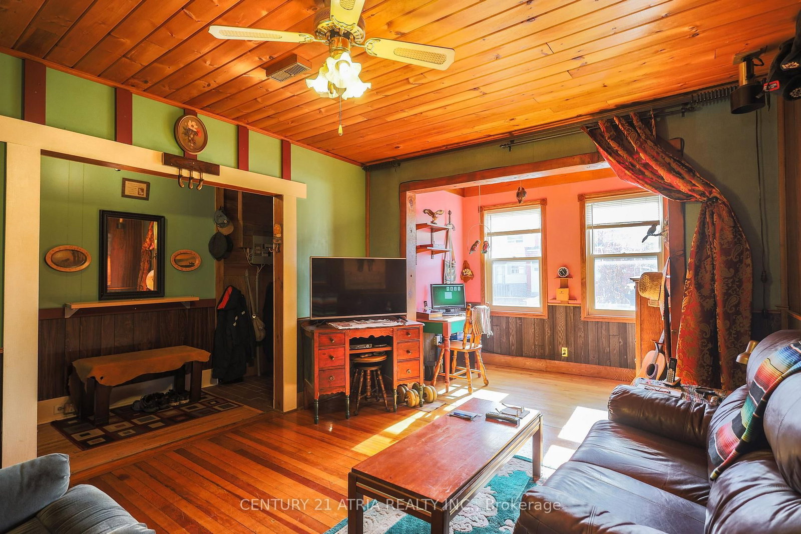 Listing Image 3