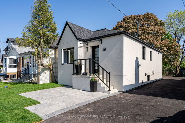 63 Manitoba Street