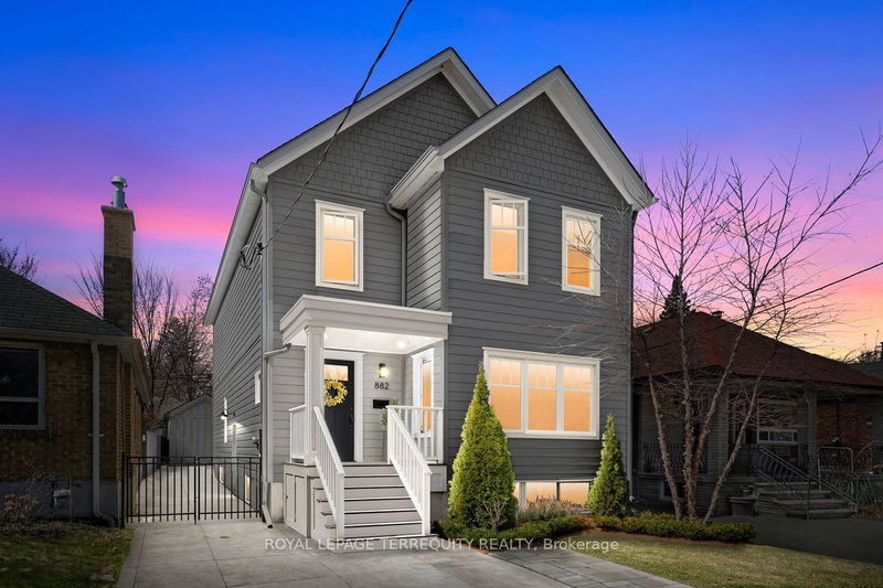 home for sale on 882 Windermere Avenue