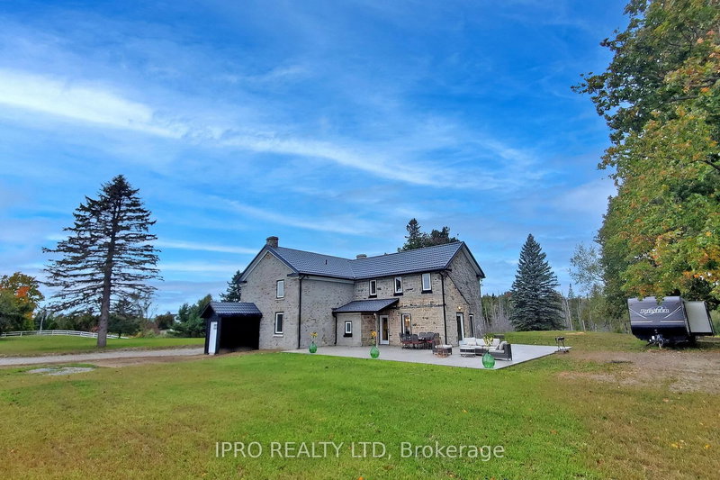 18161 Heart Lake Rd, Caledon, L7K 2A4 | Image 3
