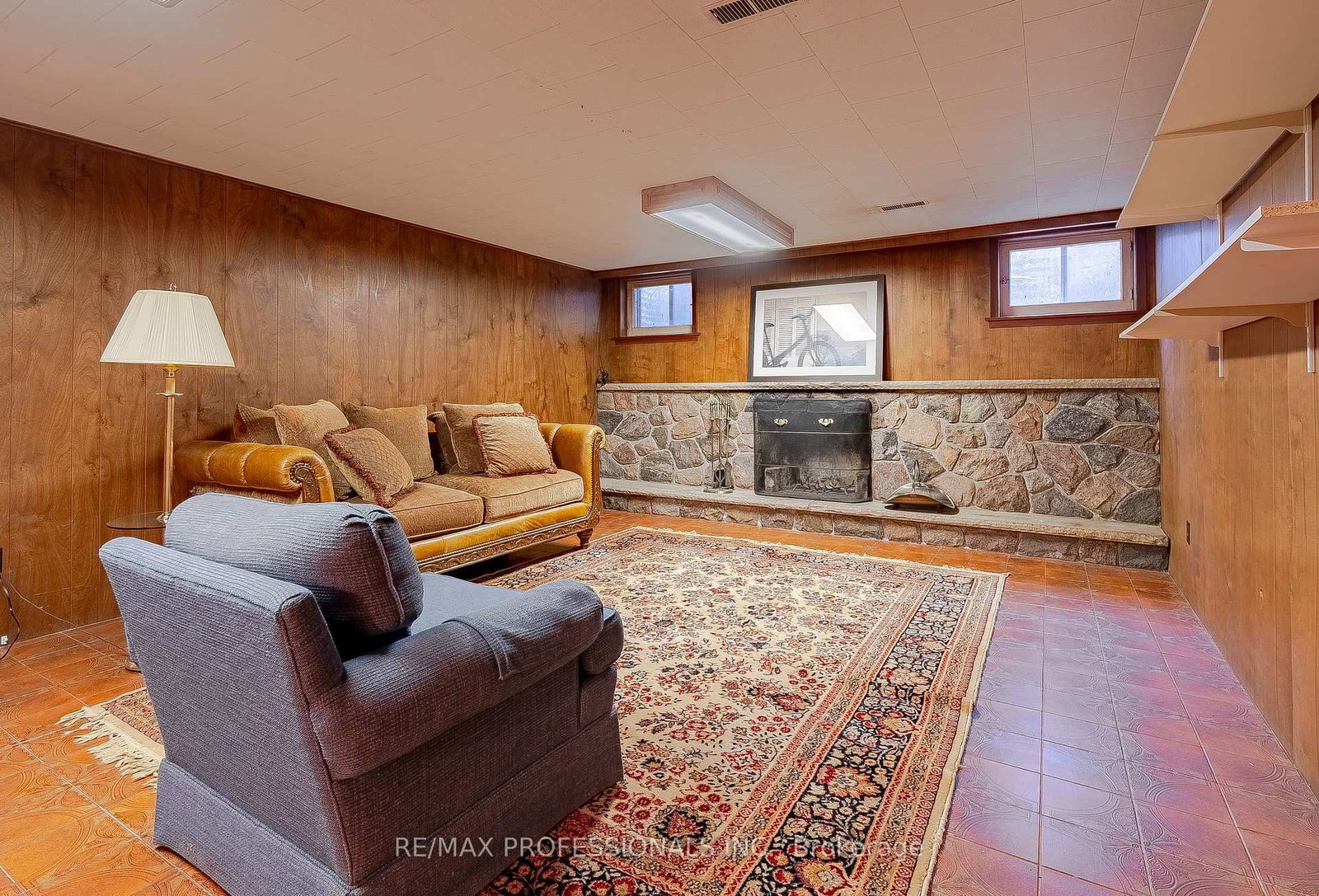 Listing Image 25