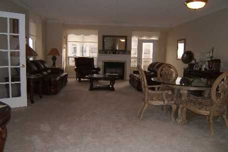 3005 - 35 Kingsbridge Garden Circ, Mississauga, L5R3Z5 | Image 2