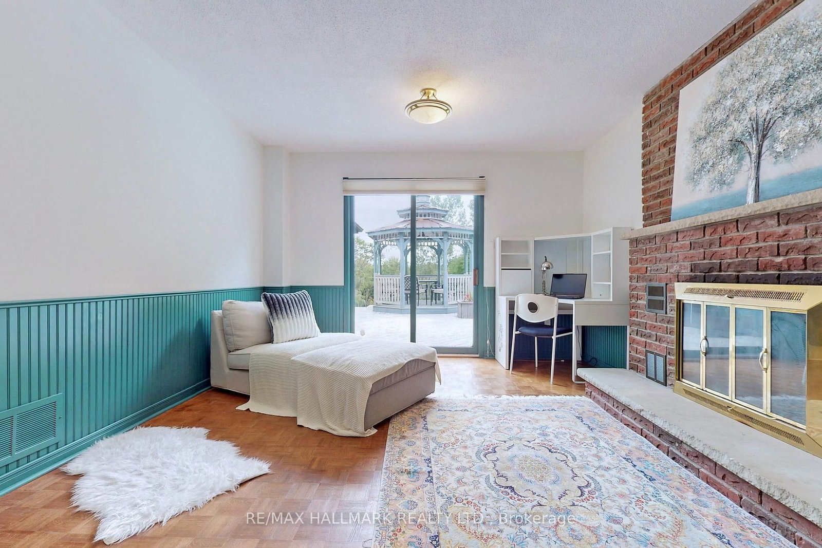 Listing Image 16