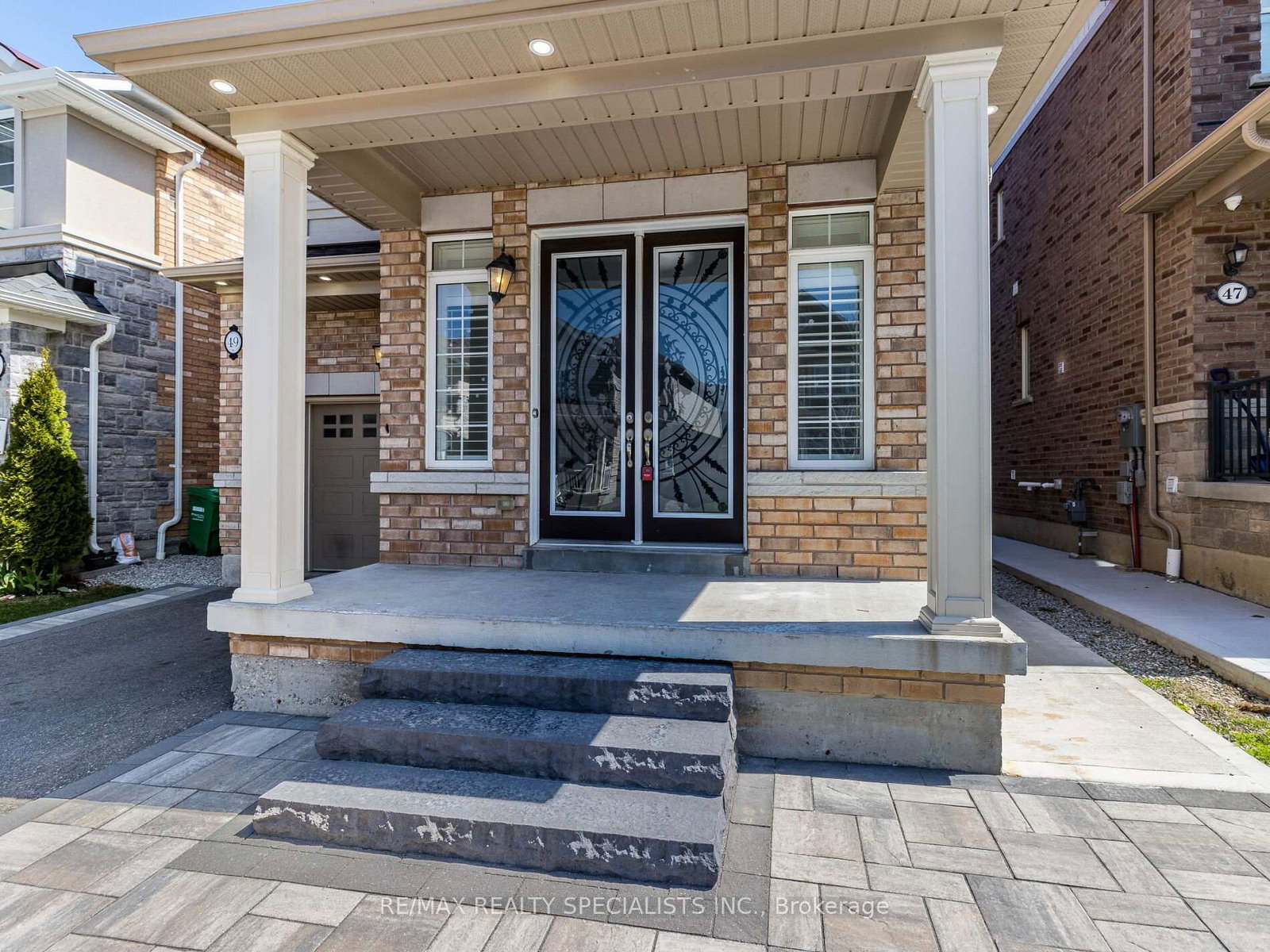 Listing Image 3