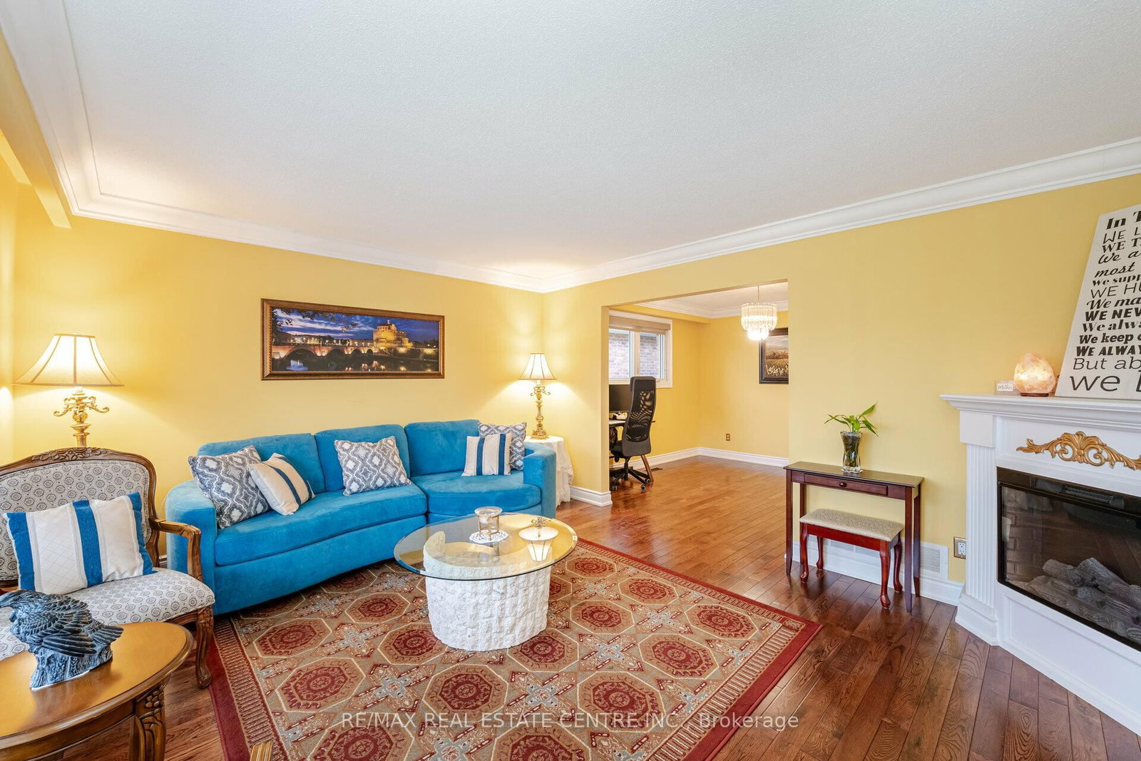 Listing Image 7
