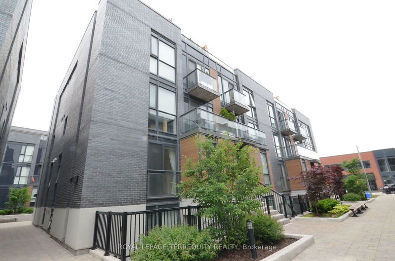 home for lease on 402-15 Sousa Mendes Street