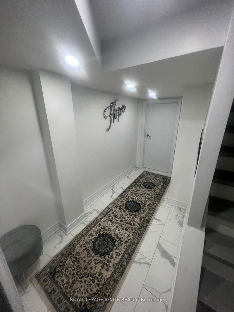  54 - 3525 Brandon Gate Dr  Mississauga, L4T 3M3 | Image 25