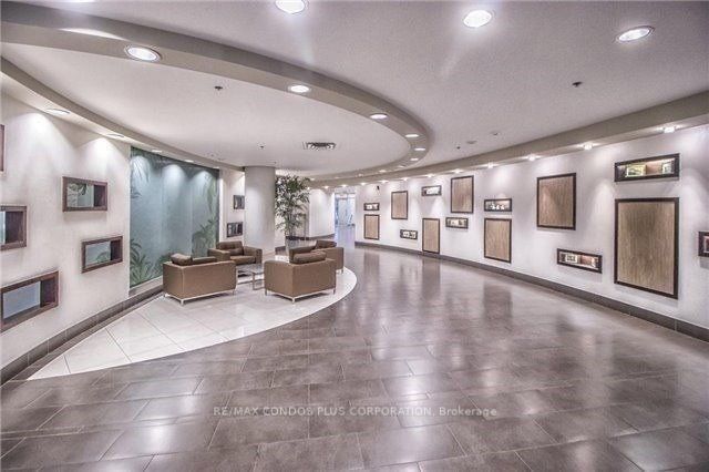 home for lease on 2503-70 Absolute Avenue