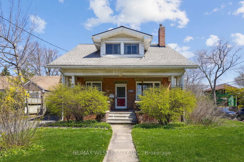 2585 Lake Shore Blvd W, Toronto, M8V 1G3 | Image 2
