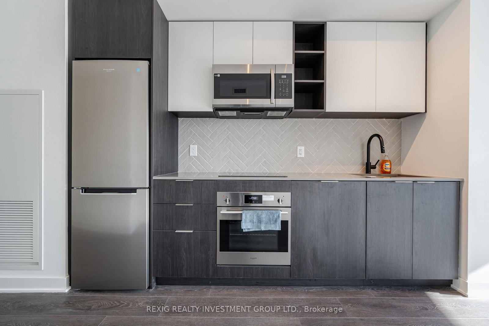 36 Zorra Street, Unit 2111 - Photo 8