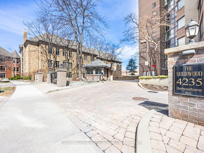 home for sale on 907-4235 Sherwoodtowne Boulevard