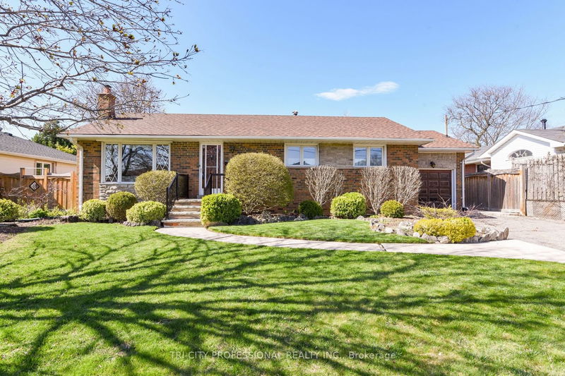 home for sale on 109 Swanhurst Boulevard
