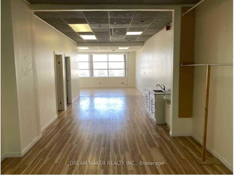 309 - 1550 South Gateway Rd, Mississauga, L4W 5G6 | Image 2