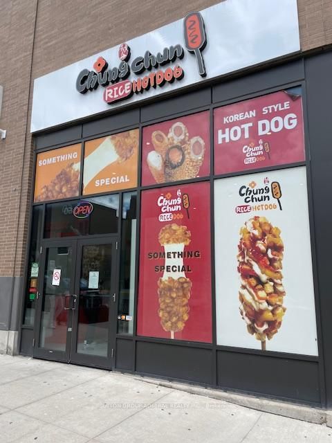 J104 - 90 Weston Rd N, Toronto, M6N 0A6 | Image 2