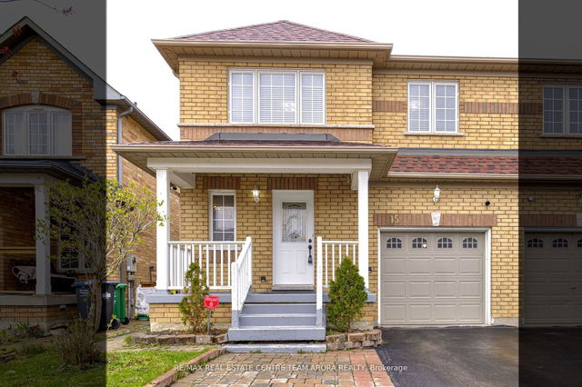15 Bramcedar Crescent