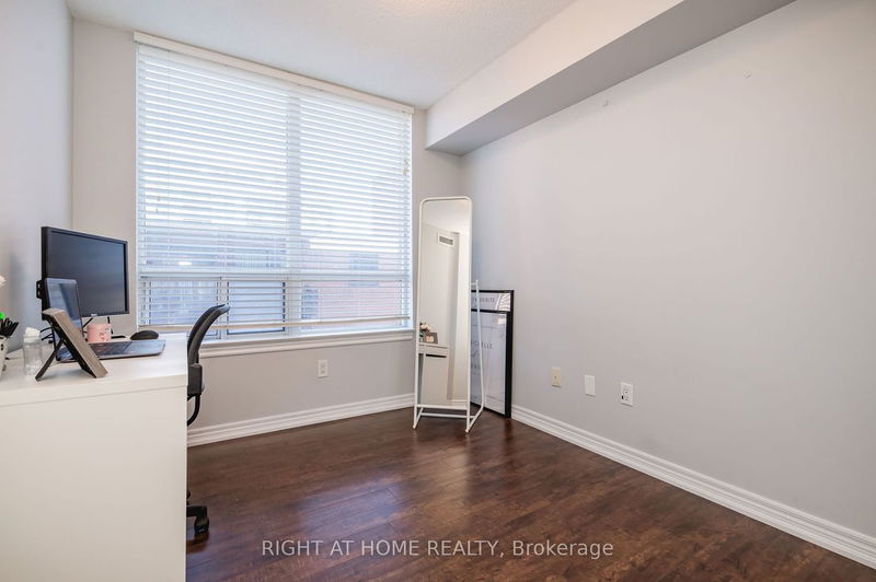  402 - 2772 Keele St  Toronto, M3M 0A3 | Image 21