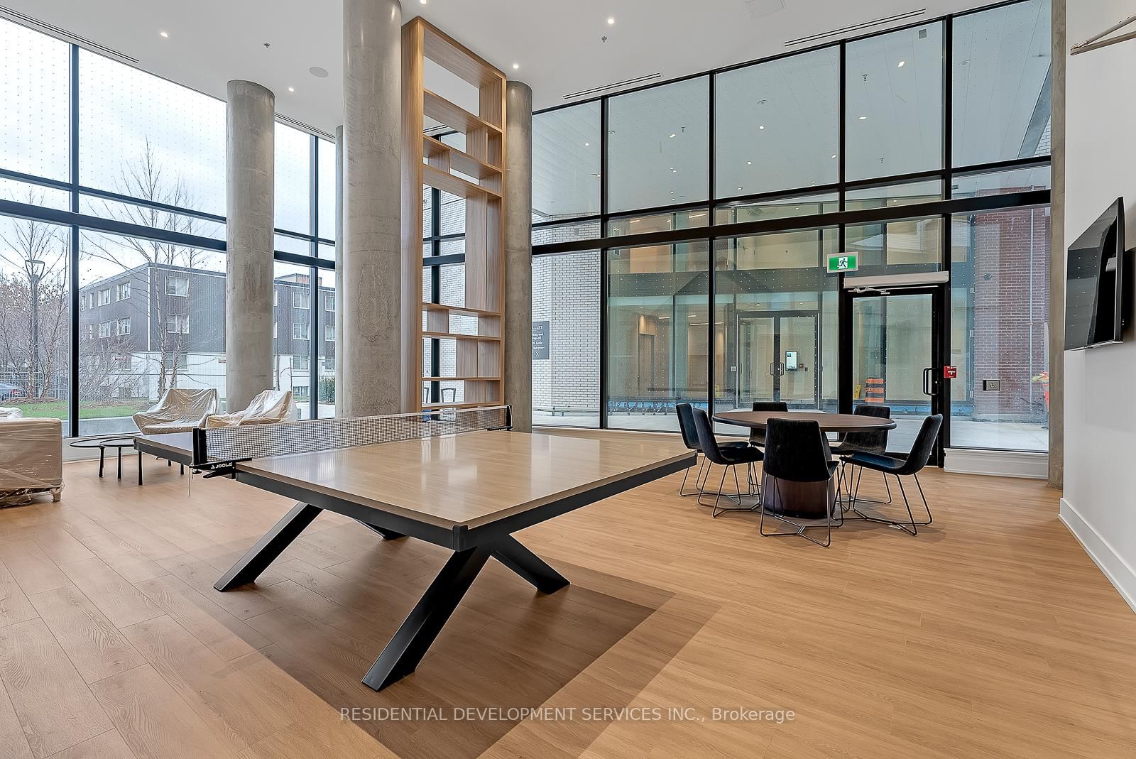 3100 Keele Street, Unit 904 - Photo 12