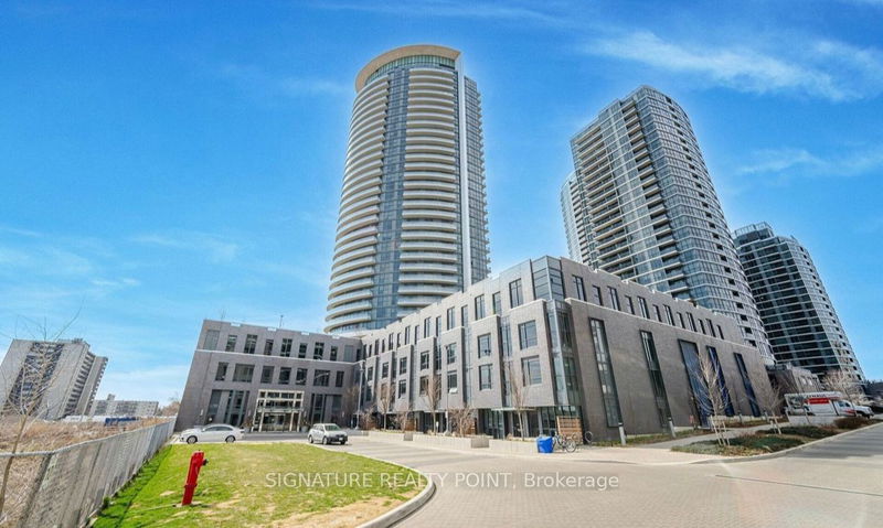 home for lease on 3306-30 Gibbs Road E