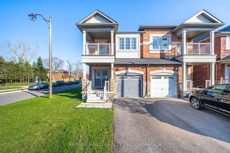 home for sale on 80 Hollowgrove Boulevard