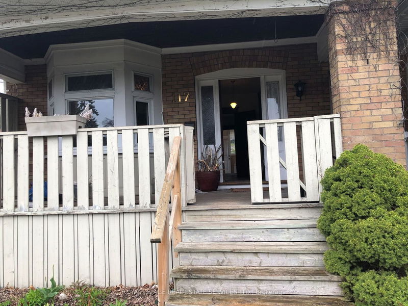 home for sale on 117 Clendenan Avenue