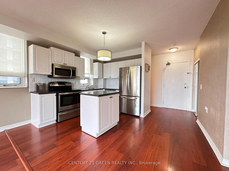 1103 - 200 Burnhamthorpe Rd E, Mississauga, L5A 4L4 | Image 3